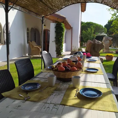 Casa Stella Di Madel Hébergement de vacances Flumini di Quartu