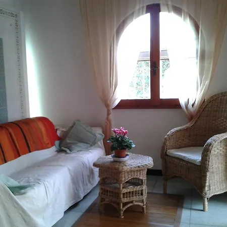 Feriehus Casa Stella Di Madel